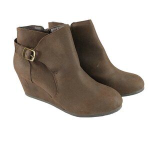 Sugar Womens Ankle Boots Booties Wedge Heel Faux Suede Zipper Buckle Brown 8.5